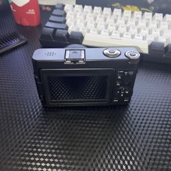 4k Picture/vlogging Camera || Taking Offers