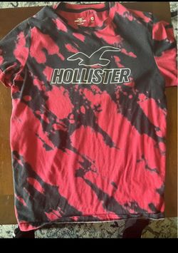 Hollister tee