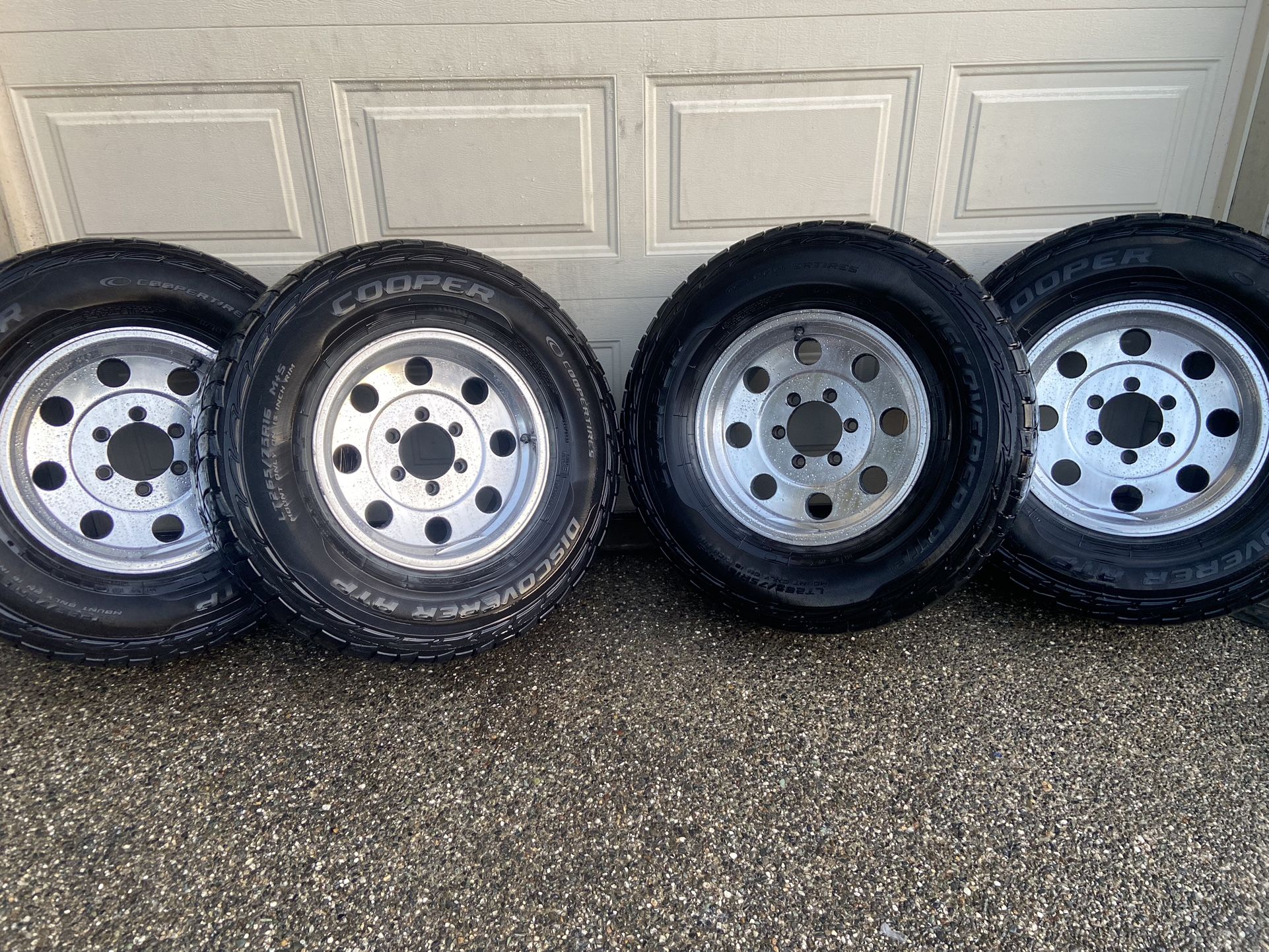 Alcoa 16” 6 Lug Aluminum Wheels With Cooper Discoverer ATP LT265/75R16 Tires!