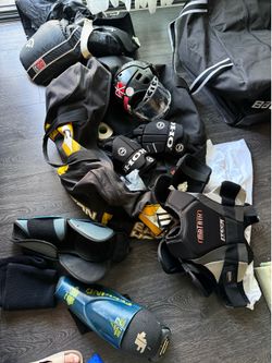 Mens Hockey Equipment Set