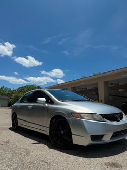 Honda civi 2011