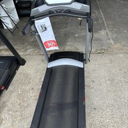 Treadmill  ( Special Price )