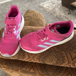 Girls Adidas Size 3