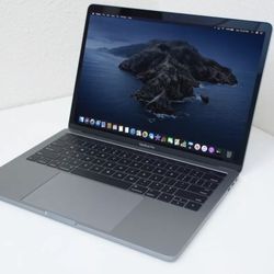 Apple MacBook Pro 13.3" Touch Bar Space Gray 2017 3.1GHz i5 8GB RAM 256 GB SSD