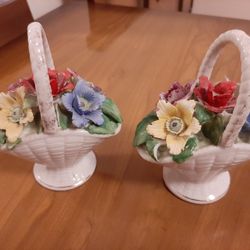 2 Vintage porcelain baskets with flowers