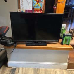 30" LG Tv