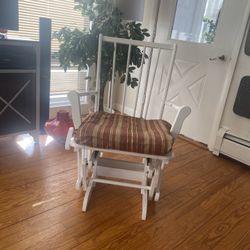 Rocking Chair 