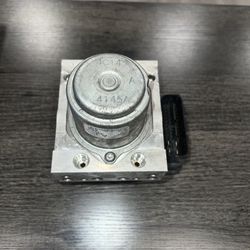 OEM 14-15 Civic LX, Sedan 1.8L AT, ABS Part Anti-Lock Brake VSA Modulator Module