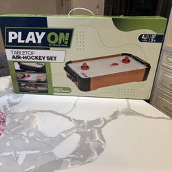 TABLE TOP AIR HOCKEY SET