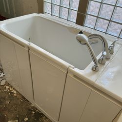 Walk In Tub