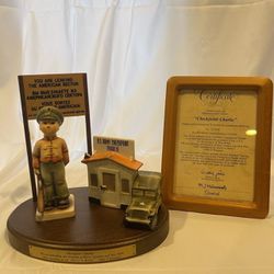 Hummel Vintage 1994 Checkpoint Charlie Figurine Set Of 4 Pieces With Certificate