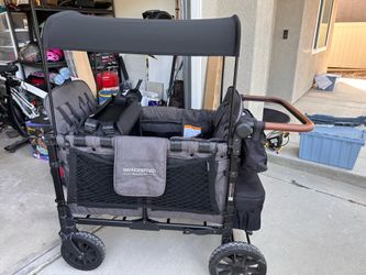 WonderFold W4 Luxe 4-Seater Stroller Wagon