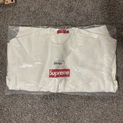 Size X-Large Supreme Washed Box Logo Crewneck White (SS25)