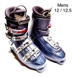 Mens Salomon Ski Boots ( 12 / 12.5 )