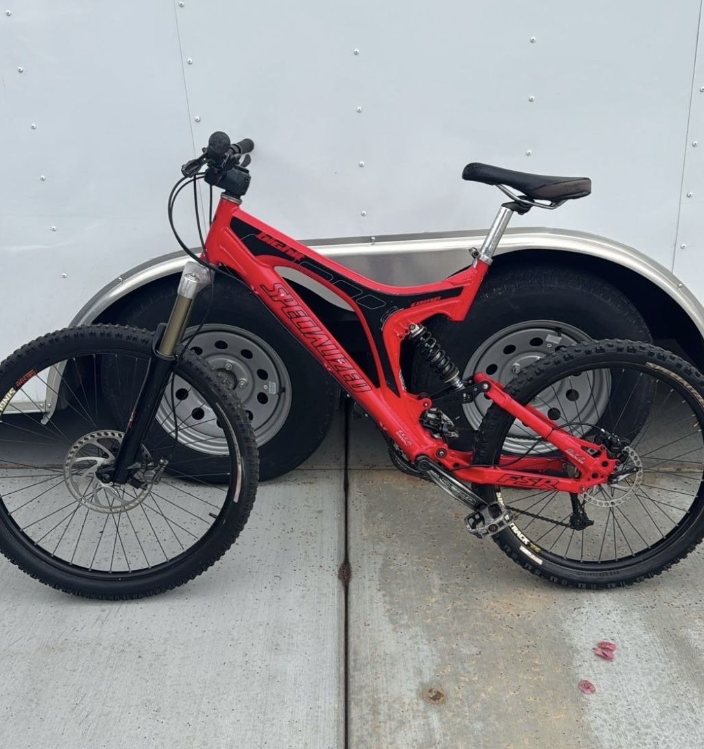 Specialized Mountain Bike