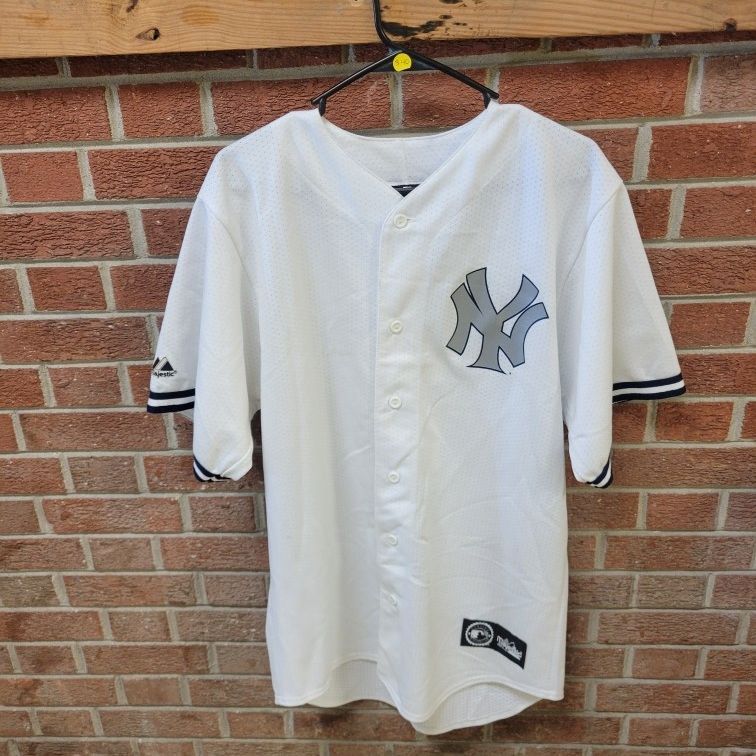 Norfolk Tides Jersey XL for Sale in Virginia Beach, VA - OfferUp