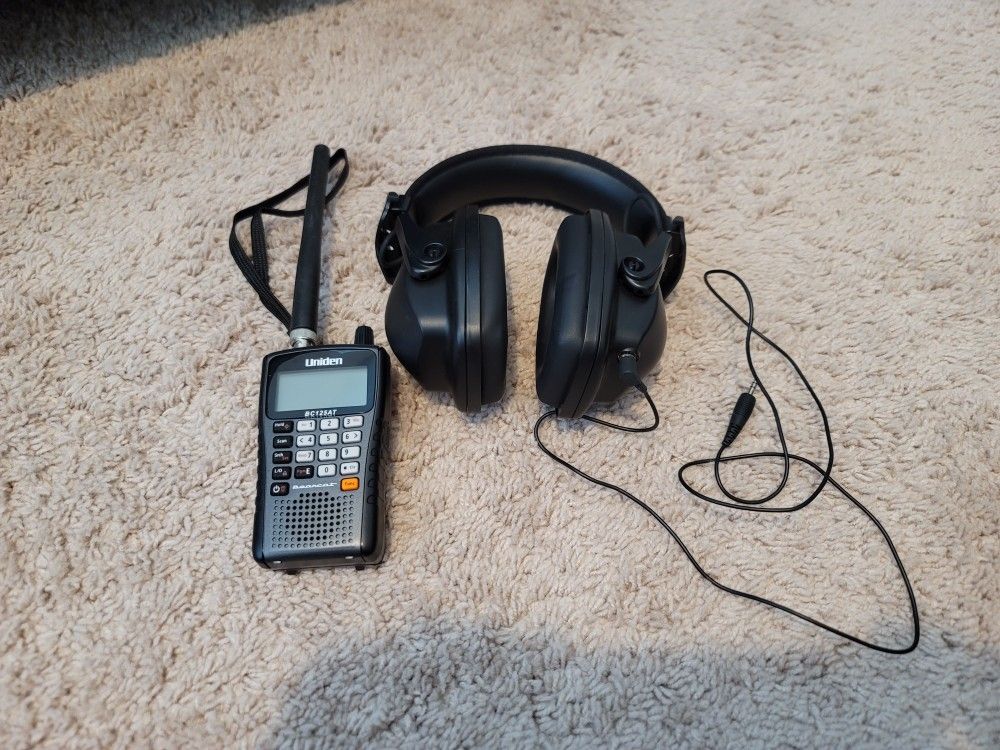 Handheld Radio With Headset