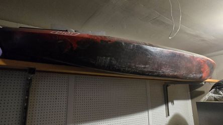 Adcend Riot Kayak — Red and Black