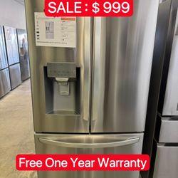 LG 28 cu.ft French door Refrigerator- Open Box-Free One Year Warranty