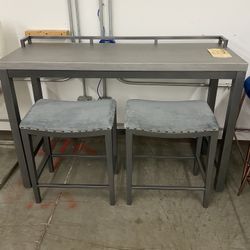 Noll Counter Table Set