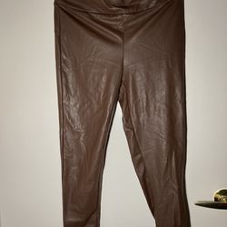 leather leggings 