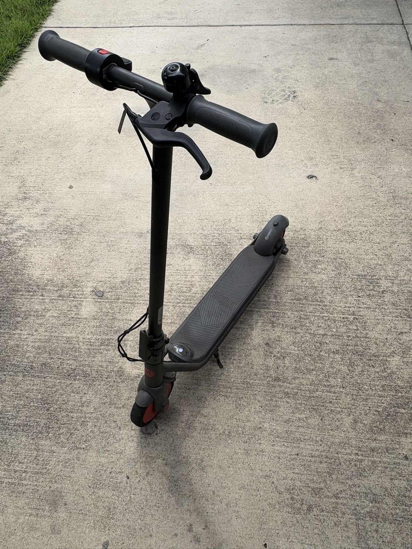 Ninebot ZING C2C Electric Scooter – Great for Kids! 🛴