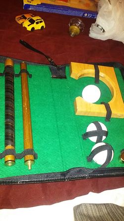 Portable golf in case