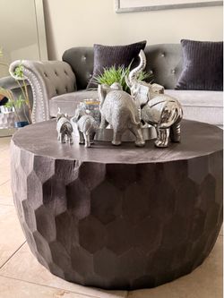 Round Table