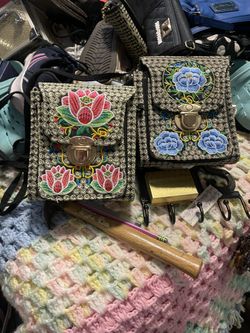 2 Hermosas Bolsitas Pequeñas 