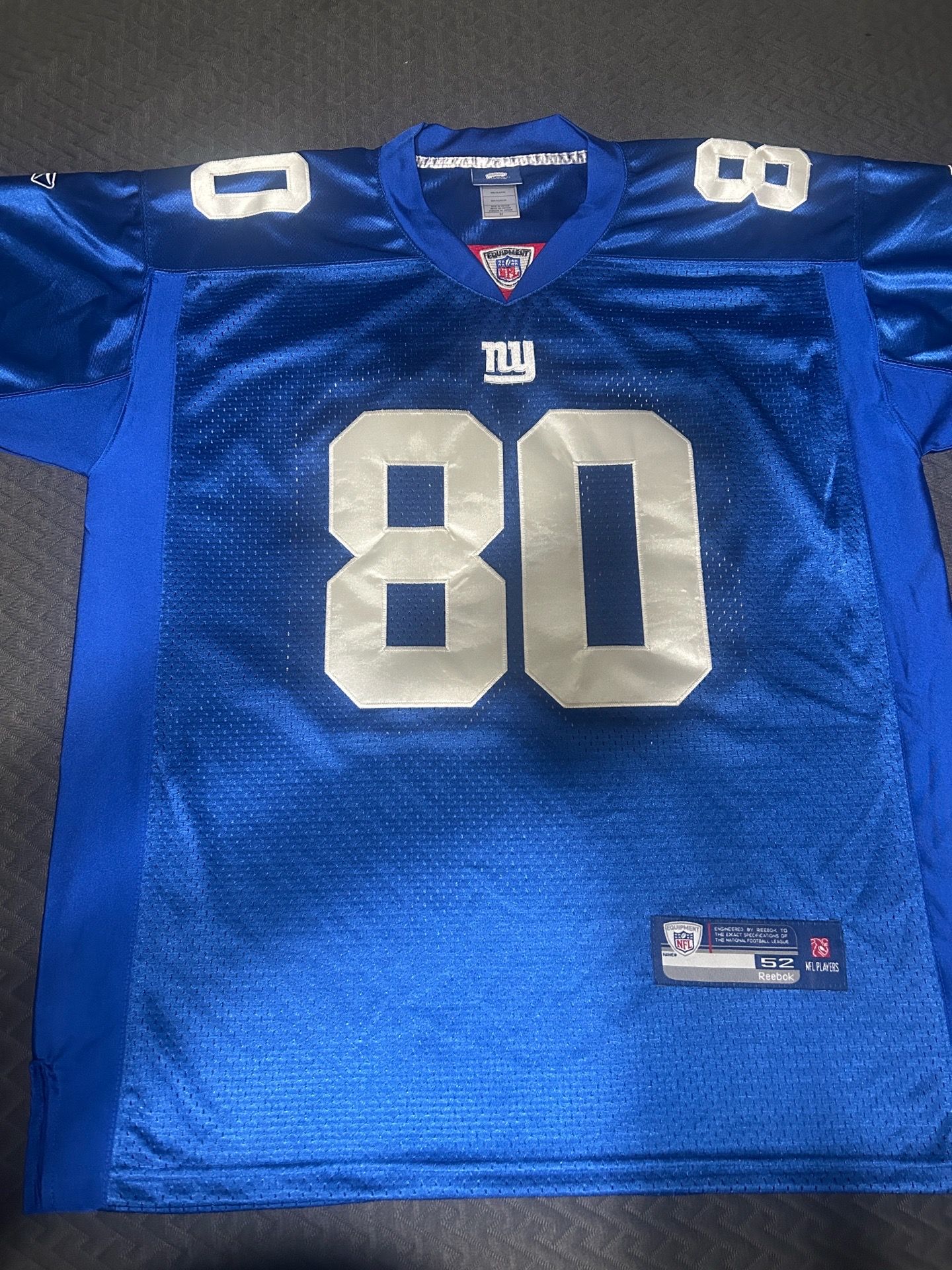Reebok New York Giants Victor Cruz #80 jersey Size 52