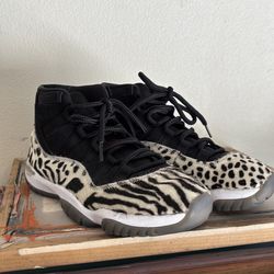 Jordan Animal Instinct size 8 Women