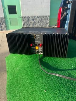 Adcom Power Amp – Model: GFA-555
