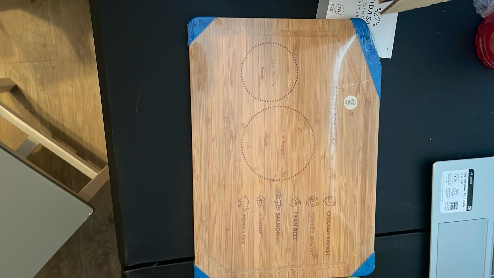 PH Meat And Veggie Cutting Board