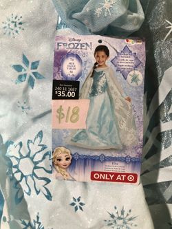 NEW Elsa Halloween Costume size medium 7/8