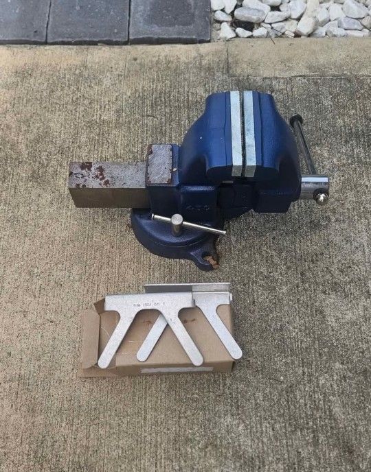 Holland 45C Bench Vise Made in USA