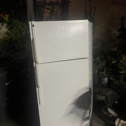 Refrigerator Throw Me Offers 