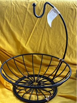 Brand new metal banana holder fruit basket