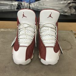Jordan 13 Size 10 (No Box)