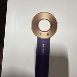 Dyson Blow Dryer / Dyson Air Wrap