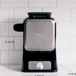 Maquina para hacer waffles belgas marca Ninja