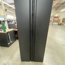Husky 30in Regular Duty Freestanding Cabinet