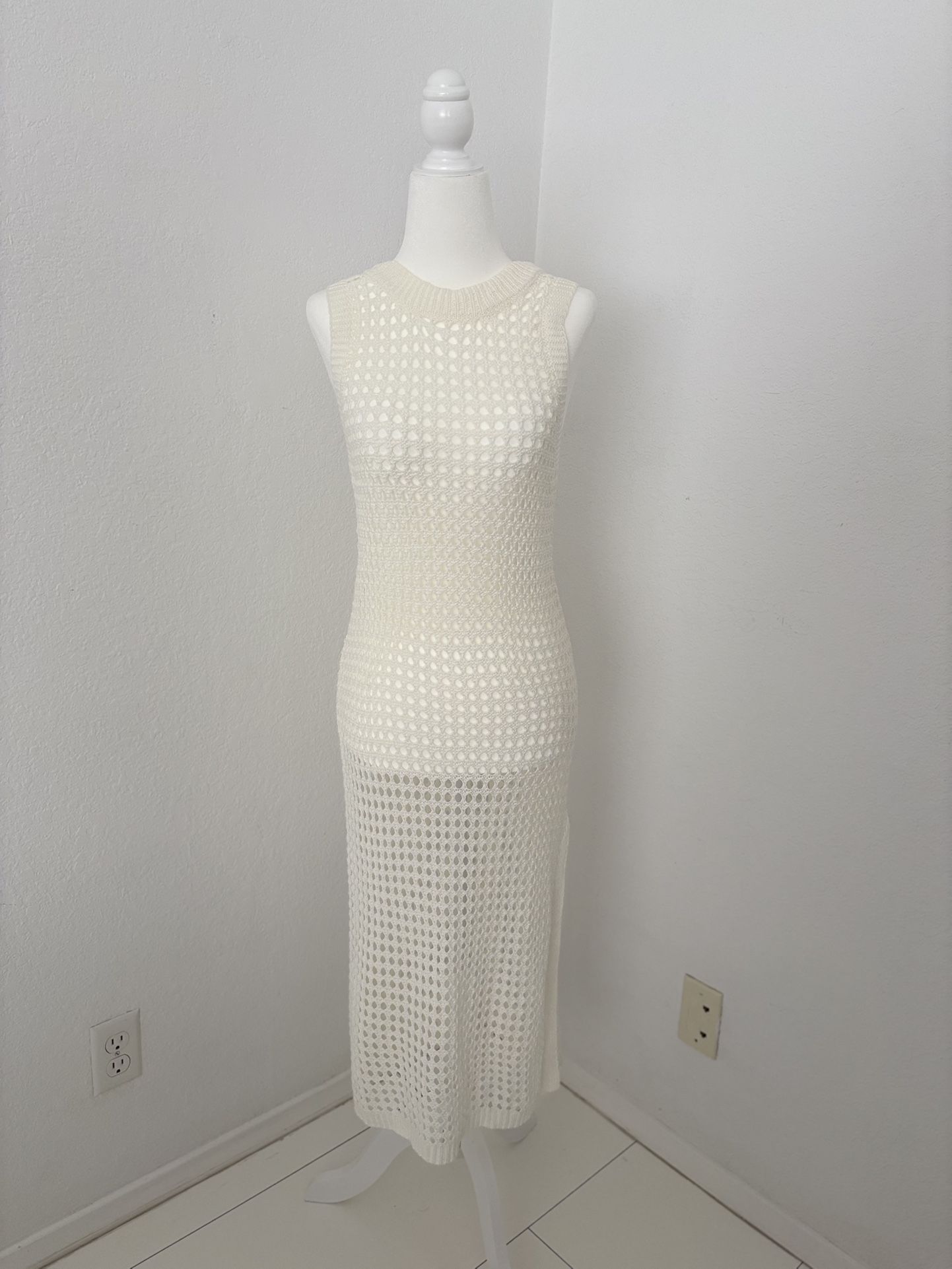 Crochet Cover Ups for Women Hollow Out Sleeveless Bikini Swimsuit Swimwear Side Split Long Beach Dresses