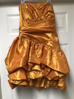 Adorable Jessica McClintock prom/party dress