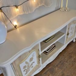 French Provincial Cream TV Console / Table