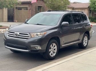2011 Toyota Highlander -