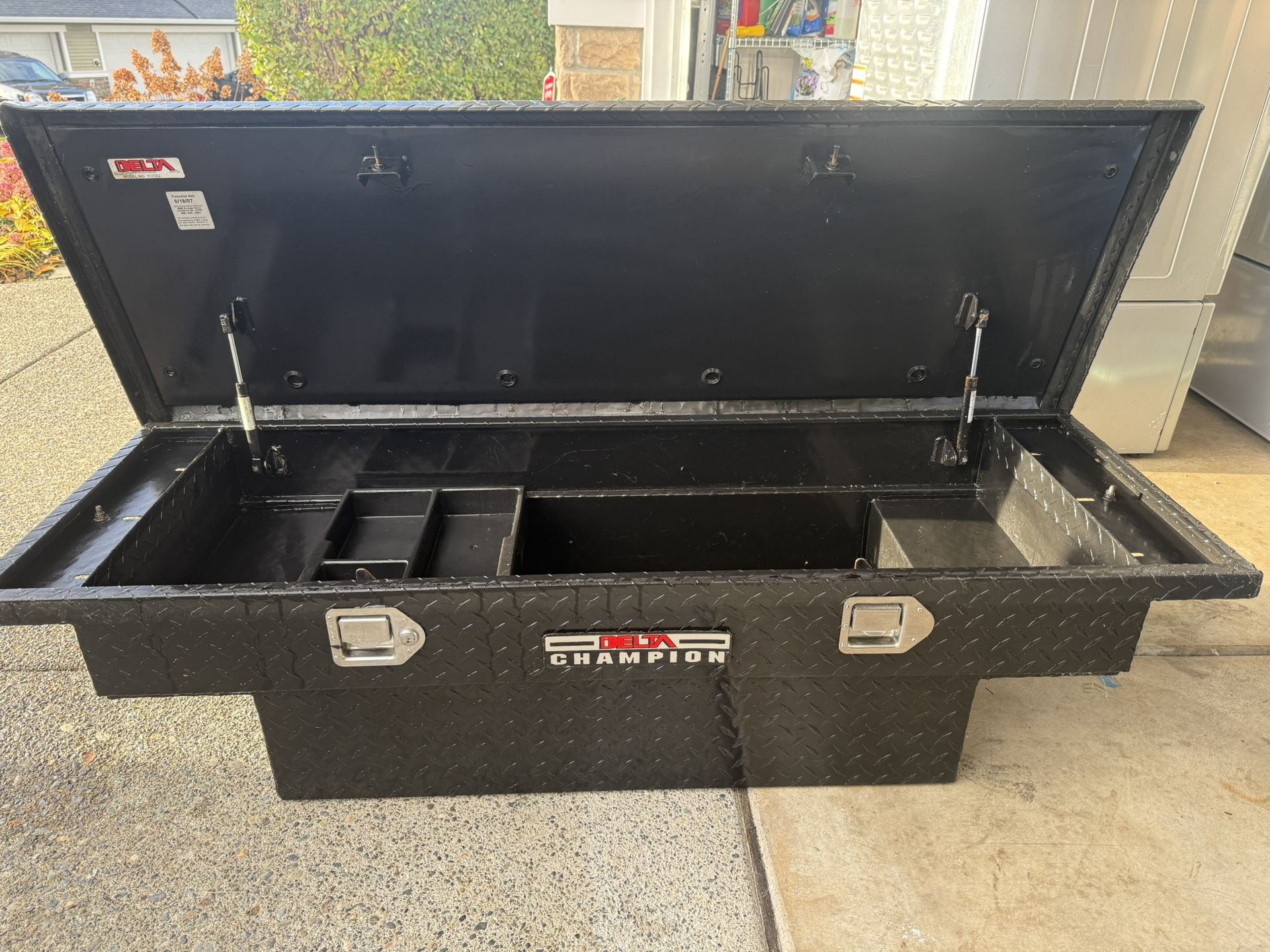 DELTA Champion Truck Toolbox