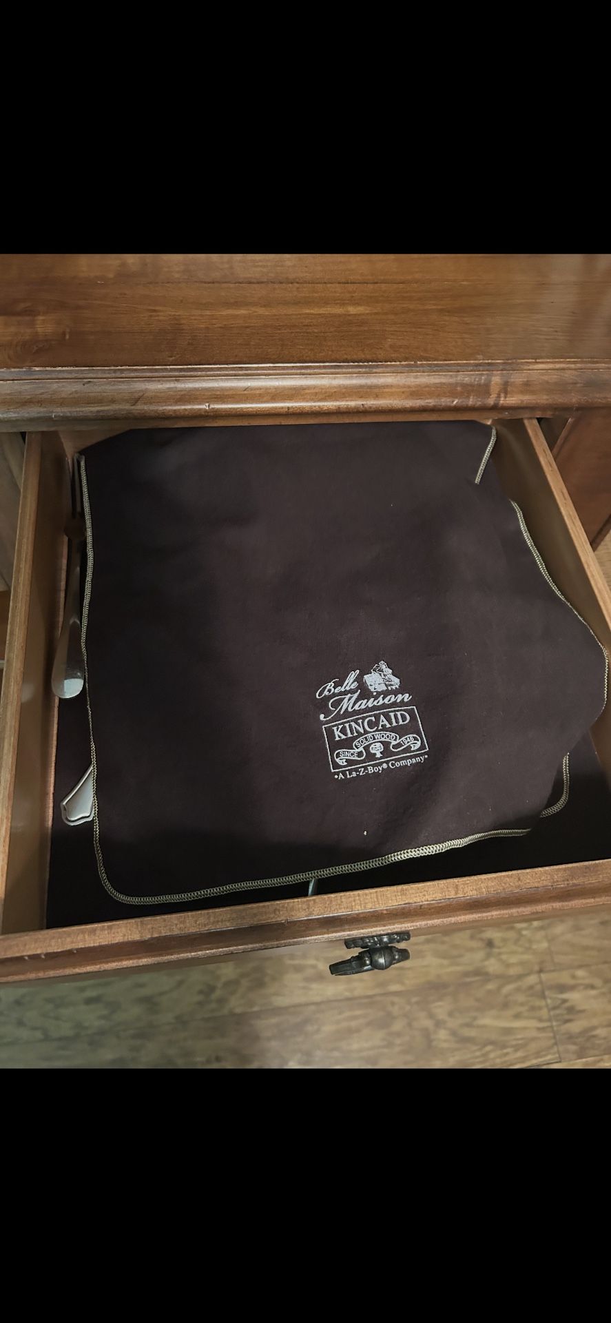 Belle Maison Kincaid Dining Set 