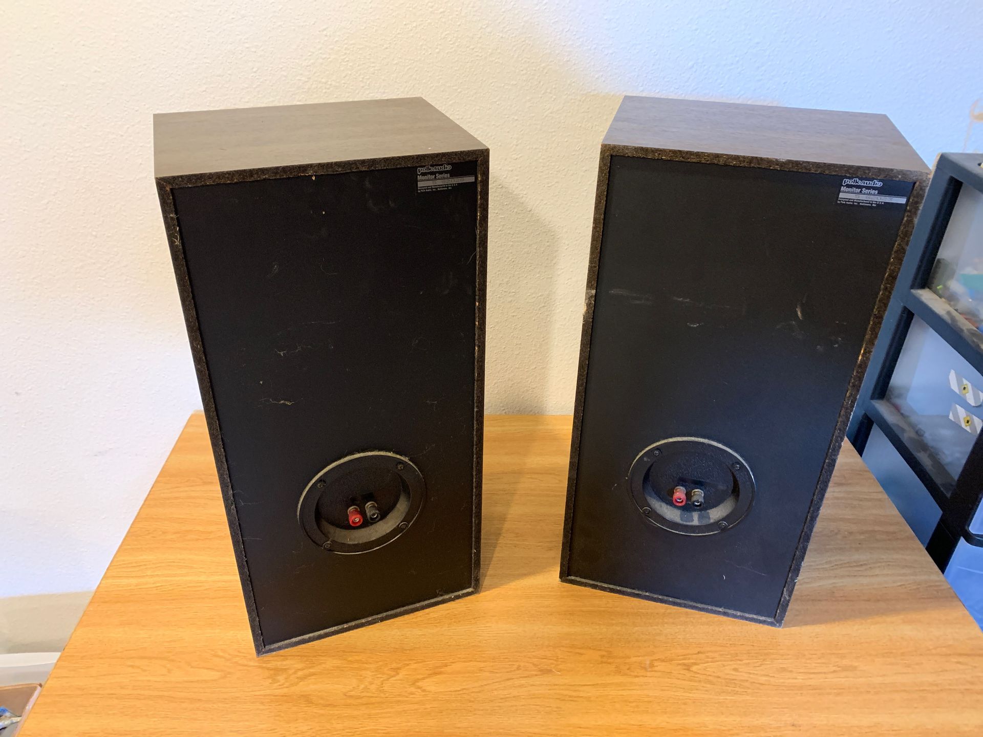 Polk Audio Monitor 5 Series ll speakers