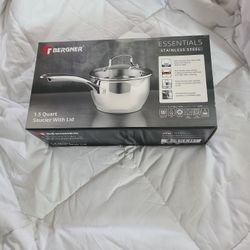 1.5 QUART SAUCIER WITH LID