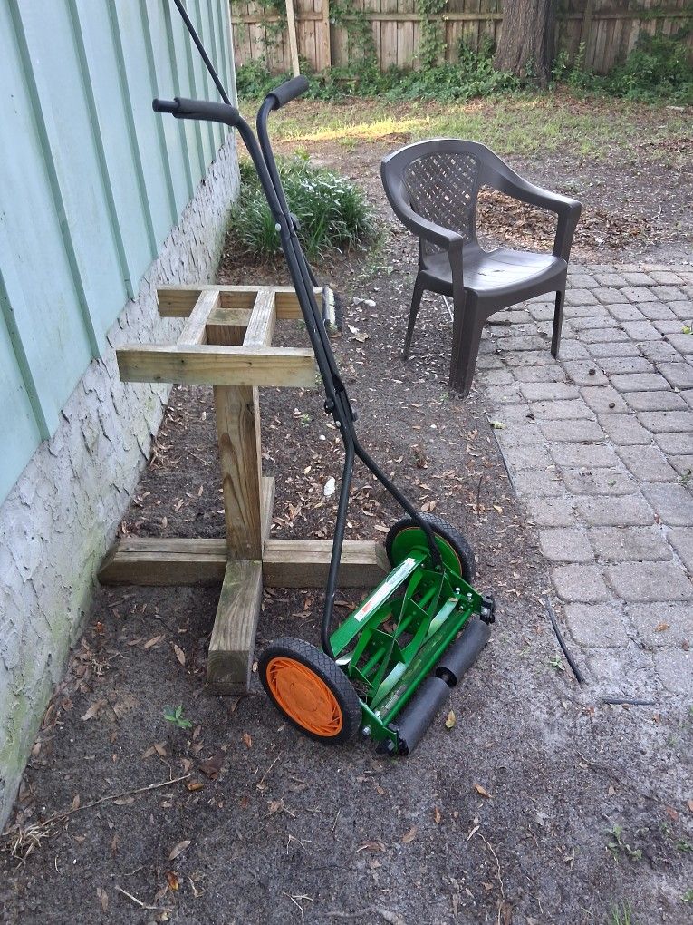 Scotts Elite 16 " Reel Mower